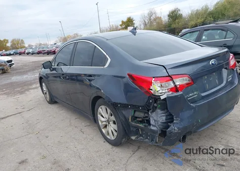 2017 Subaru Legacy 2.5I Premium z USA, uszkodzony, nr VIN 4S3BNAH63H3024554